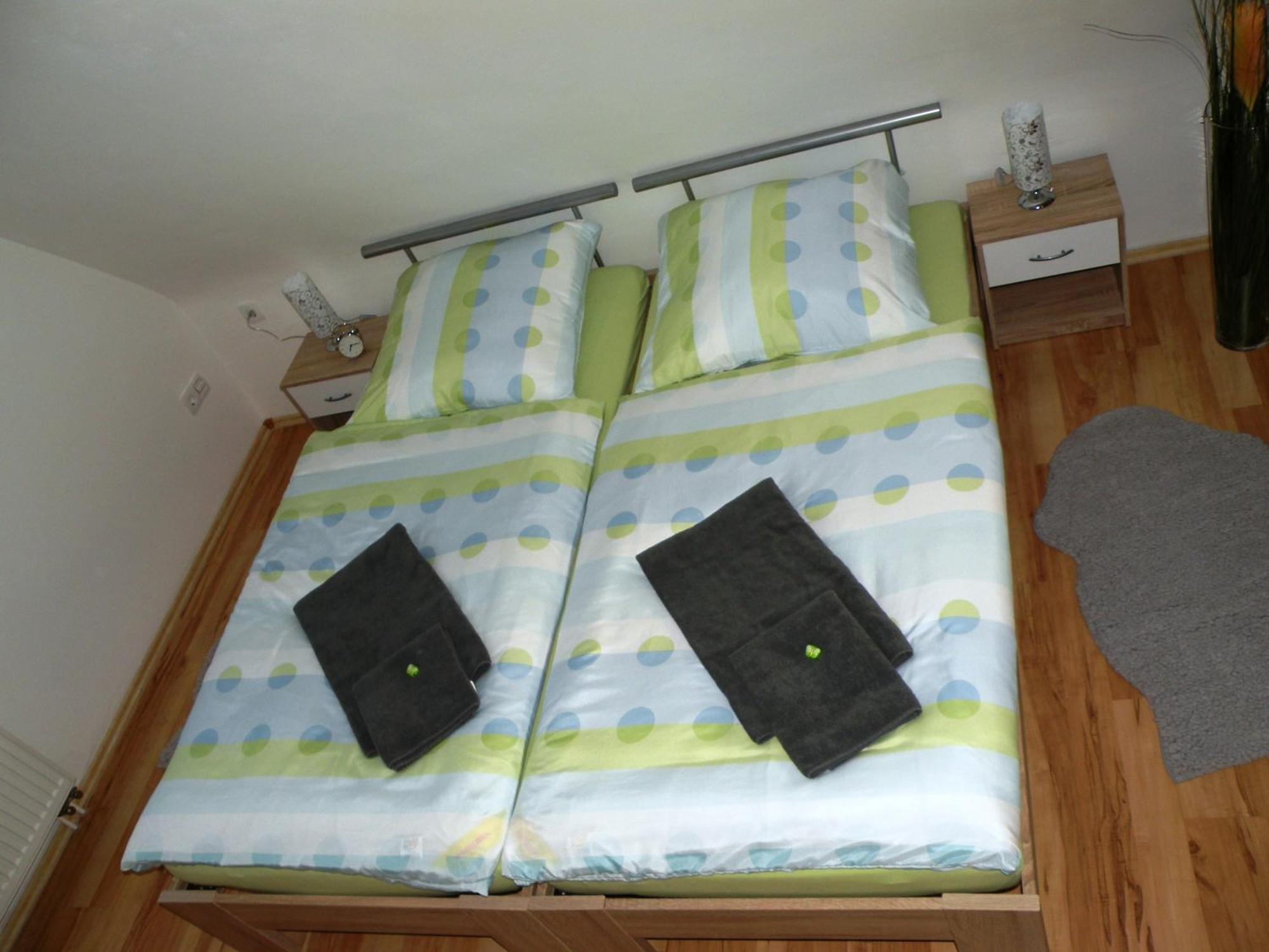 Hollestuebchen Apartment Hessisch Lichtenau Luaran gambar